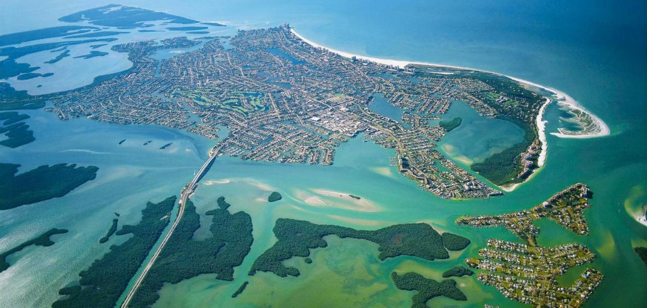 Olde Marco Inn Marco Island Exteriör bild